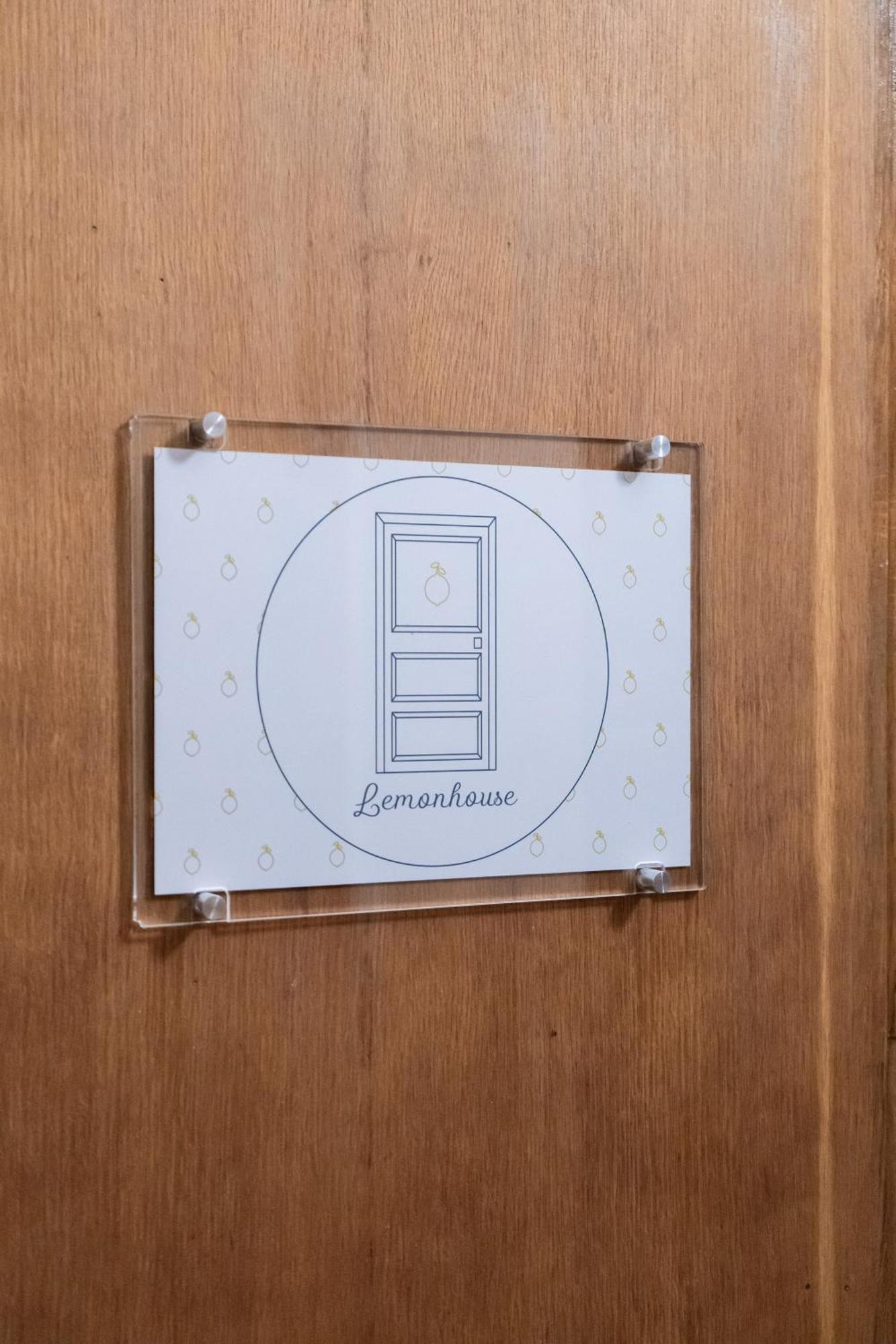 Lemonhouse Apartment *